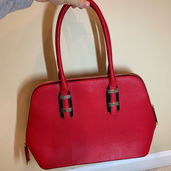 Charming Charlie Handbags - Charming Charlie GORGEOUS Red Bag